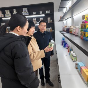 史莉赴潁東區(qū)開展三走進、三融入活動